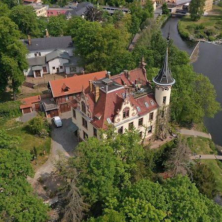 Готель Schloss Gattersburg Ґрімма Екстер'єр фото